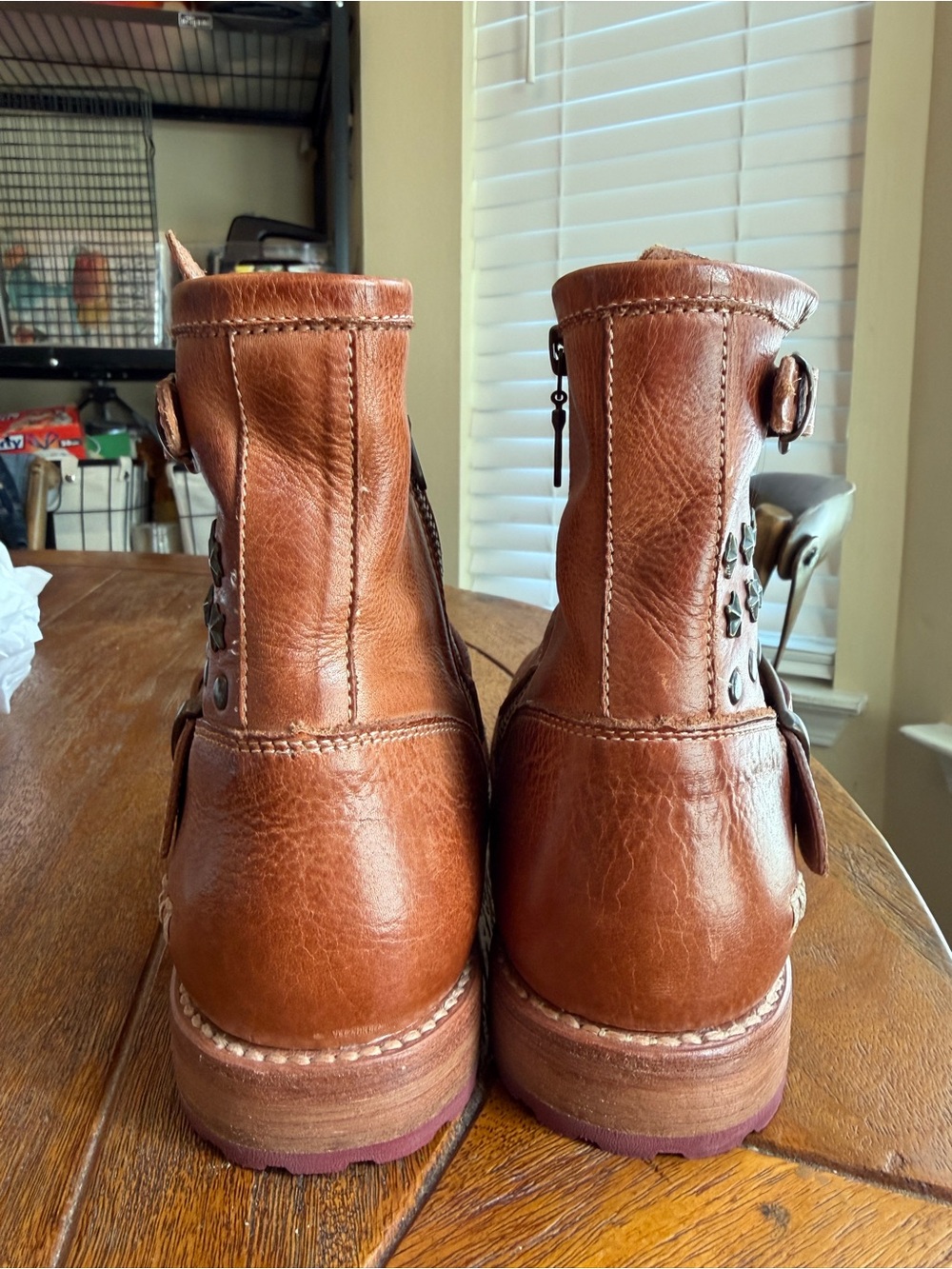 Like New Bed Stu Women's Whacky II Tan Dip Dye Leather Ankle Boot Size 7.5 M - Picture 9 of 12